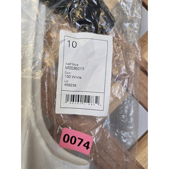 NWT Theory Women's Volume Dart Dress - Size 10 - Color 100 White - MSRP $395 - Picture 5 of 7